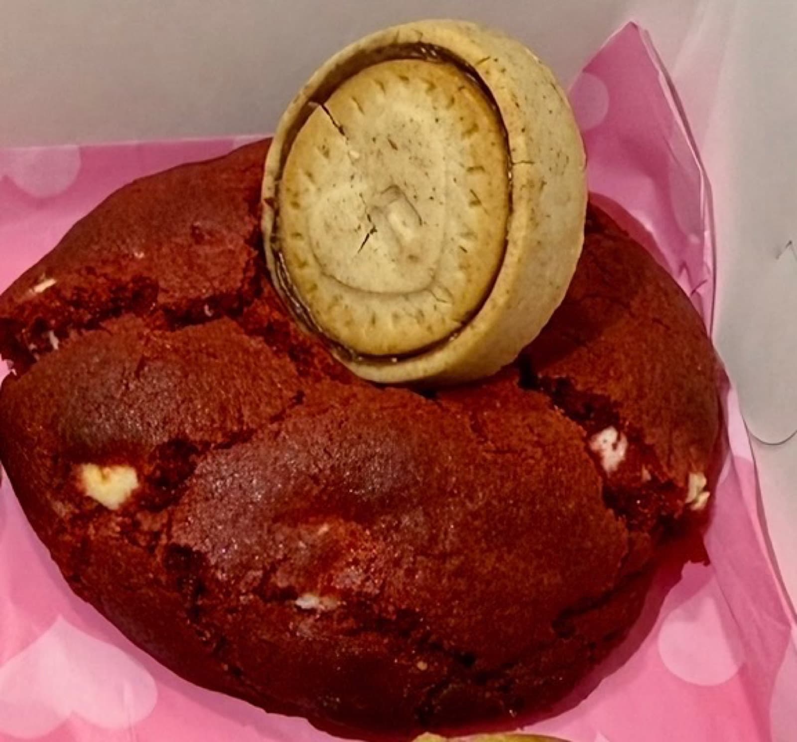 Galleta red velvet de El Mesón Azucarado